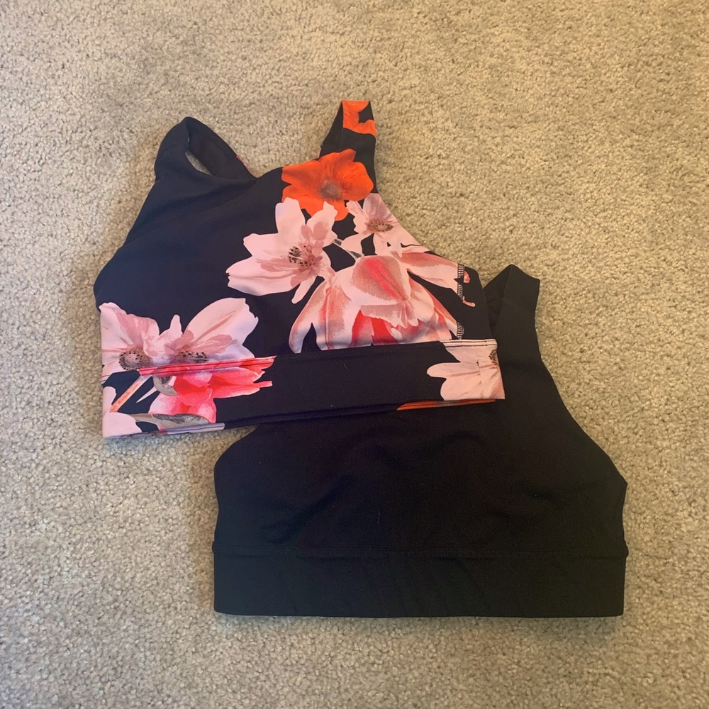 Old Navy Active High neck sports bra set of two size small